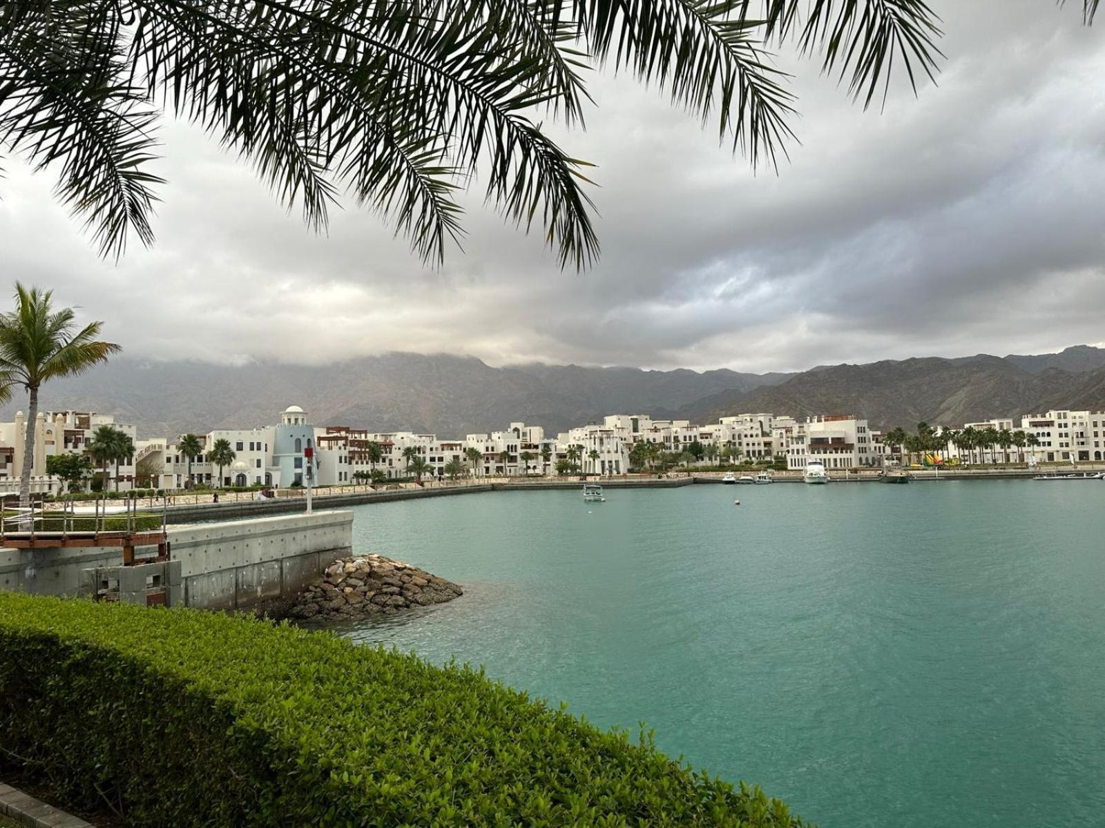 Magical Marina View Alsifah Oman Apartment *